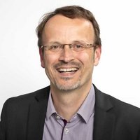 Dr. Andreas Totok